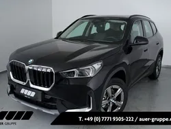 Schwarz Neu 2024 BMW X1 SUV | 39.580 € (Guter Preis)