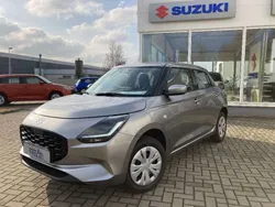 Silber Neu 2025 Suzuki Swift Club Limousine | 22.780 €
