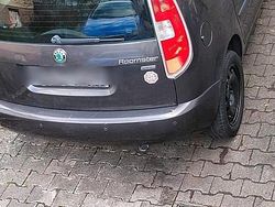 Andere farben Gebraucht 2011 Skoda Roomster Van / Kleinbus | 3.500 €