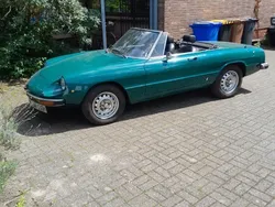 Grün Gebraucht 1977 Alfa Romeo Spider Cabrio | 7.400 €