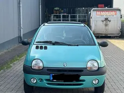 Blau Gebraucht 1999 Renault Twingo Kleinwagen | 1.300 € (Fairer Preis)