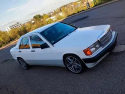 Weiß Gebraucht 1989 Mercedes 190 Limousine | 5.499 €