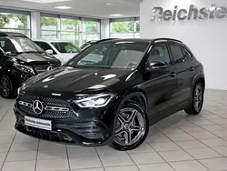 Kosmoschwarz Gebraucht 2023 Mercedes GLA35 AMG AMG SUV | 41.980 € (Fairer Preis)