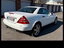 Weiß Gebraucht 1999 Mercedes SLK230 Cabrio | 2.600 € (Guter Preis)