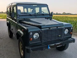 Grün Gebraucht 2000 Land Rover Defender SUV | 19.900 €