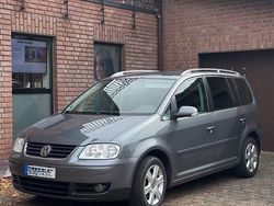 Grau Gebraucht 2003 VW Touran Van / Kleinbus | 3.590 € (Etwas zu teuer)