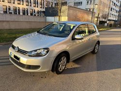 Grau Gebraucht 2009 VW Golf Limousine | 6.900 € (Teuer)