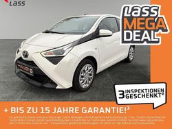 Weiß Gebraucht 2021 Toyota Aygo X-play Kleinwagen | 10.980 € (Fairer Preis)