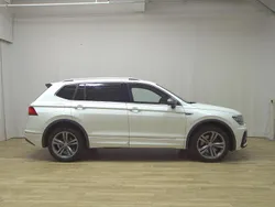 Weiss Gebraucht 2019 VW Tiguan Allspace R-line SUV | 22.980 € (Guter Preis)