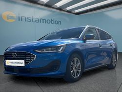 Blau Gebraucht 2024 Ford Focus Kombi | 23.499 € (Guter Preis)