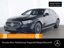 Schwarz Gebraucht 2024 Mercedes E300 Premium Limousine | 63.990 €