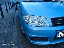 Blau Gebraucht 2005 Fiat Punto Kleinwagen | 1.299 € (Fairer Preis)