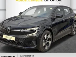 Schwarz Gebraucht 2024 Renault Mégane Equilibre Limousine | 32.995 € (Fairer Preis)