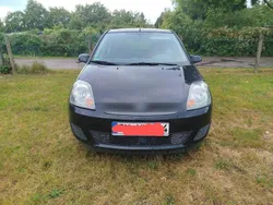 Schwarz Gebraucht 2008 Ford Fiesta Kleinwagen | 2.900 €