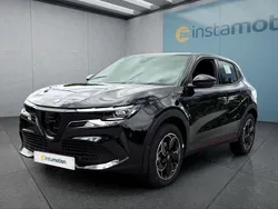 Schwarz Neu 2025 Alfa Romeo GT Junior SUV | 35.349 € (Teuer)