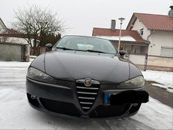 Grau Gebraucht 2006 Alfa Romeo 147 Kleinwagen | 1.500 € (Fairer Preis)