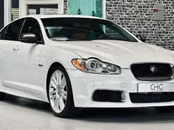 Weiß Gebraucht 2010 Jaguar XFR Limousine | 11.990 €