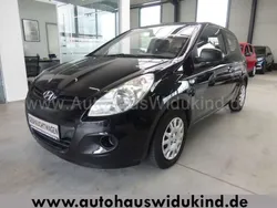 Schwarz Gebraucht 2009 Hyundai i20 Classic Kleinwagen | 4.490 € (Teuer)