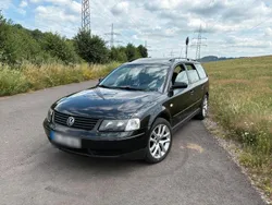 Schwarz Gebraucht 1999 VW Passat Kombi | 1.000 € (Guter Preis)