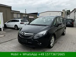 Schwarz Gebraucht 2012 Opel Zafira Tourer Edition Van / Kleinbus | 5.699 € (Guter Preis)