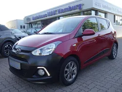 Rot Gebraucht 2016 Hyundai i10 Passion Kleinwagen | 6.299 € (Fairer Preis)