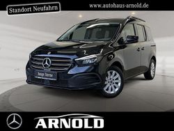 Loparitschwarz Gebraucht 2024 Mercedes 180 Progressive Limousine | 29.700 € (Guter Preis)