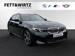 Saphirschwarz metallic Gebraucht 2024 BMW 330 Efficient Dynamics Kombi | 37.990 € (Superpreis)