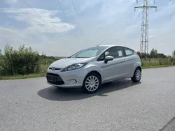 Silber Gebraucht 2010 Ford Fiesta Trend Kleinwagen | 2.990 € (Guter Preis)
