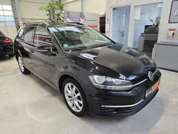 Schwarz Gebraucht 2020 VW Golf VII United Kombi | 12.690 € (Guter Preis)