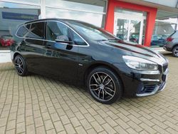 Schwarz Gebraucht 2016 BMW 220 Gran Tourer Sport Line Van / Kleinbus | 18.990 € (Fairer Preis)