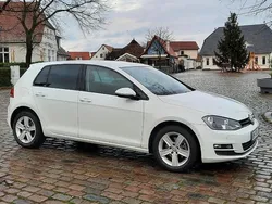 Weiß Gebraucht 2013 VW Golf VII Limousine | 5.900 € (Fairer Preis)
