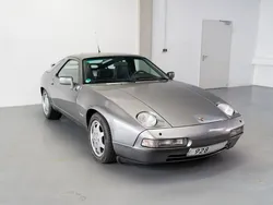 Grau Gebraucht 1990 Porsche 928 Coupé | 44.999 €