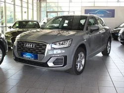 Grau Gebraucht 2018 Audi Q2 Sport SUV | 20.750 € (Fairer Preis)