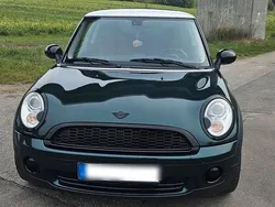 Grün Gebraucht 2009 Mini Cooper Kleinwagen | 6.500 € (Teuer)