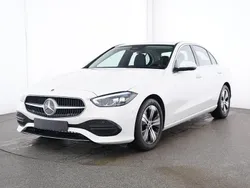 Unilack polarweiß Gebraucht 2024 Mercedes C200 Avantgarde Limousine | 38.748 € (Fairer Preis)