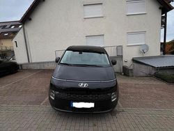 Braun Gebraucht 2024 Hyundai Staria Prime Van | 43.200 € (Guter Preis)