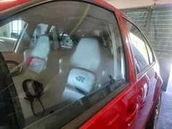 Rot Gebraucht 2001 VW Golf IV R Limousine | 24.000 €