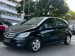 Schwarz Gebraucht 2008 Mercedes B200 Van / Kleinbus | 11.690 €