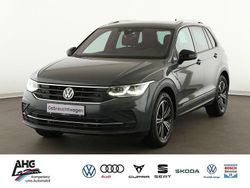 Grau Gebraucht 2021 VW Tiguan United SUV | 29.647 € (Fairer Preis)