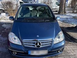 Blau Gebraucht 2008 Mercedes A200 Elegance Kleinwagen | 5.199 € (Etwas zu teuer)