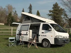Weiß Gebraucht 1999 Kia Bongo Van / Kleinbus | 12.900 €