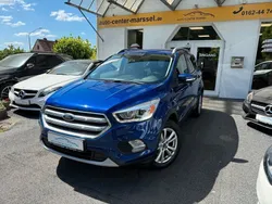 Blau Gebraucht 2016 Ford Kuga SUV | 11.990 € (Fairer Preis)
