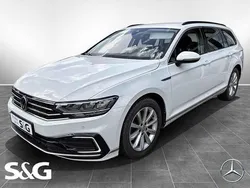 Pure white Gebraucht 2021 VW Passat GTE Kombi | 20.477 € (Superpreis)