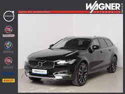 Gebraucht 2023 Volvo V90 CC Kombi | 52.840 € (Etwas zu teuer)