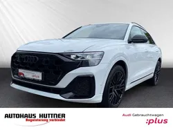 Gletscherweiß metallic Gebraucht 2024 Audi Q8 Ambiente SUV | 85.938 € (Teuer)