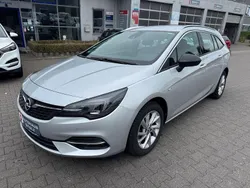 Silber Gebraucht 2021 Opel Astra Elegance Kombi | 12.979 € (Guter Preis)