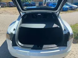 Weiß Gebraucht 2016 Tesla Model S Limousine | 43.940 €