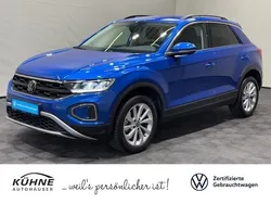 Ravennablau metallic Gebraucht 2023 VW T-Roc Life SUV | 26.750 € (Guter Preis)
