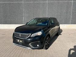 Schwarz Gebraucht 2020 Peugeot 5008 Allure Van / Kleinbus | 12.700 € (Superpreis)