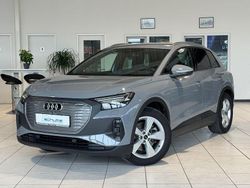 Grau Gebraucht 2024 Audi Q4 e-tron Basis SUV | 35.950 € (Etwas zu teuer)